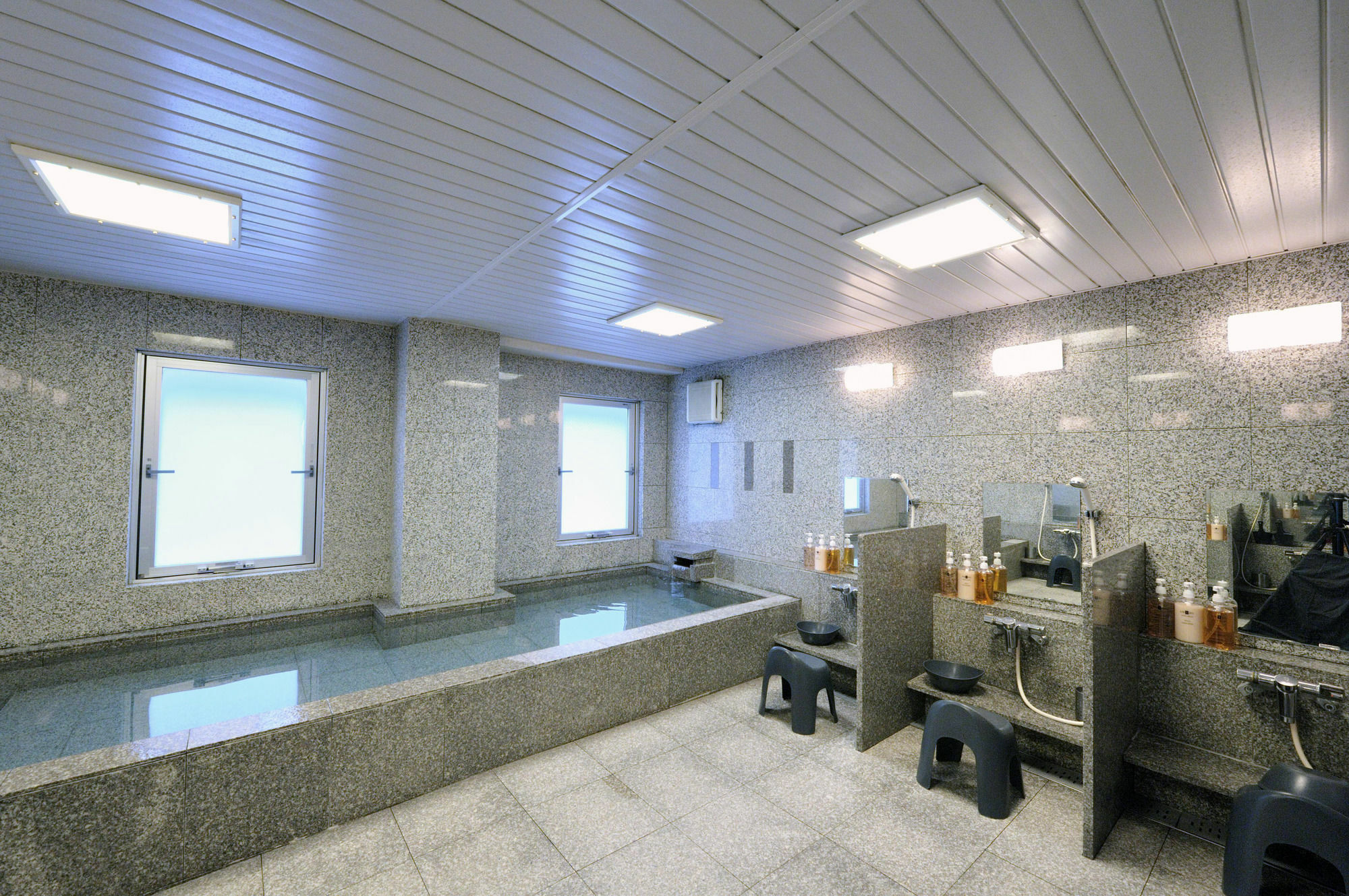 Unizo Inn Tokyo Hatchobori Exteriör bild